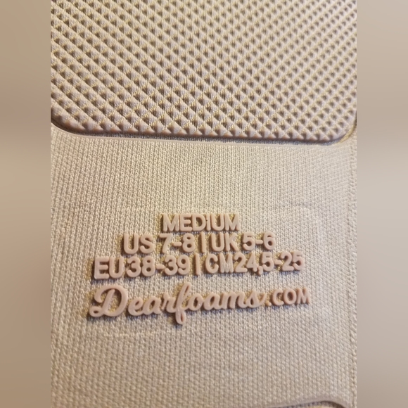 NWT Dearfoam Slippers Size 7-8 - Picture 8 of 8